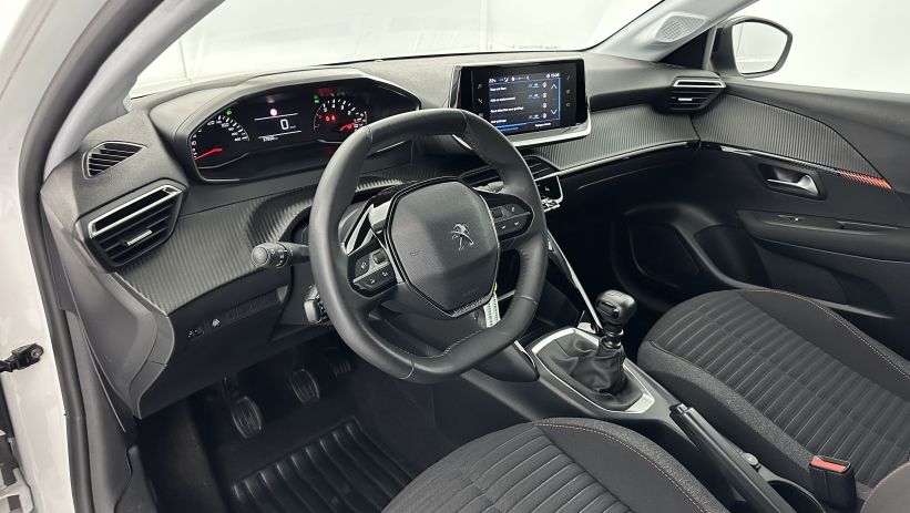 Aperçu du véhicule : II 1.2 PureTech 100ch Active Pack