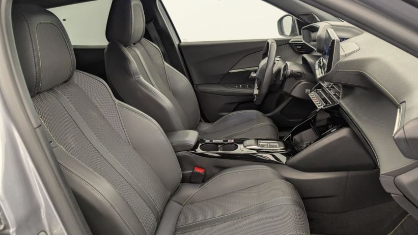 Aperçu du véhicule : PureTech 130 S S EAT8 GT