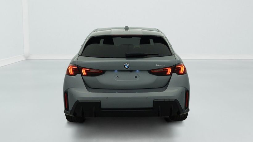 Aperçu du véhicule : 120d 163 ch DKG7 M Sport