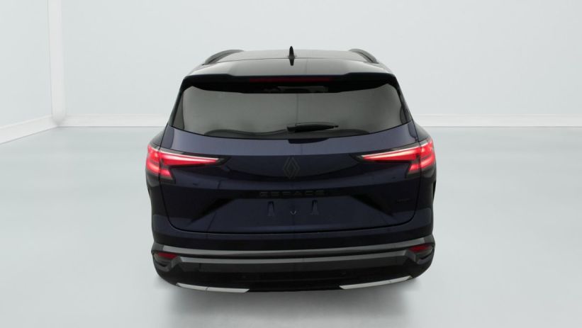 Aperçu du véhicule : FULL HYBRID E-TECH 200 CH 7PL ESPRIT ALPINE