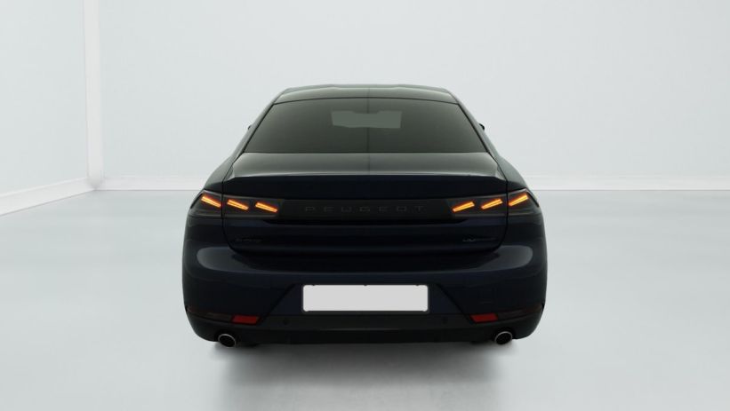 Aperçu du véhicule : Hybrid 180 e-EAT8 Allure