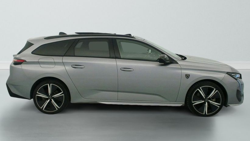Aperçu du véhicule : PHEV 225 e-EAT8 GT
