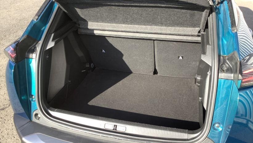 Aperçu du véhicule : 2008 100 S&S BVM6 Allure