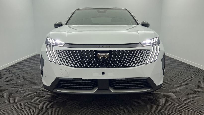 Aperçu du véhicule : Hybrid 145 e-DCS6 GT Exclusive Blanc Okénite avec 3650€ d'équipements inclus