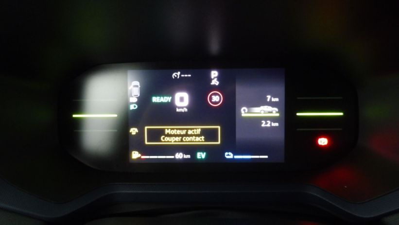 Aperçu du véhicule : 1.6 HYBRID 140CH JOURNEY