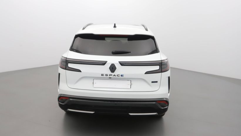 Aperçu du véhicule : 1.2 E-TECH FULL HYBRID 200CH ESPRIT ALPINE 7 PLACES - 24