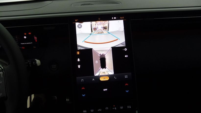 Aperçu du véhicule : 1.2 HYBRIDE 145CH MAX BOITE AUTOMATIQUE