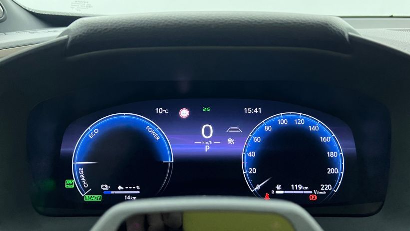 Aperçu du véhicule : Hybride Rechargeable 225 Collection Bleu Persan - Toit Noir avec 3700€ d'équipements inclus