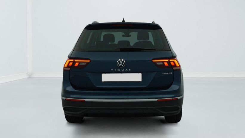 Aperçu du véhicule : 1.4 EHYBRID 245CH DSG6 LIFE