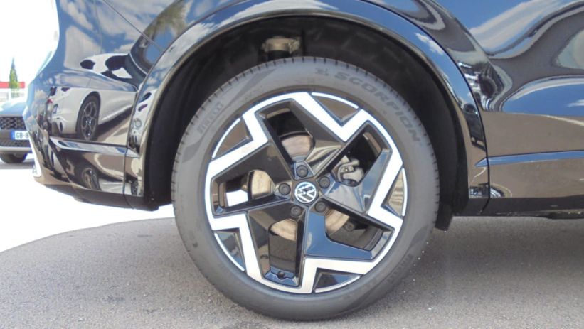 Aperçu du véhicule : Tiguan 2.0 TDI 150ch DSG7 R-Line
