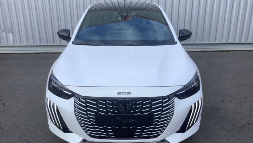Aperçu du véhicule : 208 Hybrid 100 e-DCS6 GT