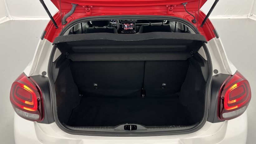 Aperçu du véhicule : III 1.2 PureTech 83ch Shine