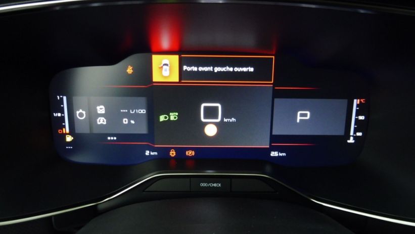 Aperçu du véhicule : 1.2 HYBRIDE 136CH MAX BOITE AUTOMATIQUE