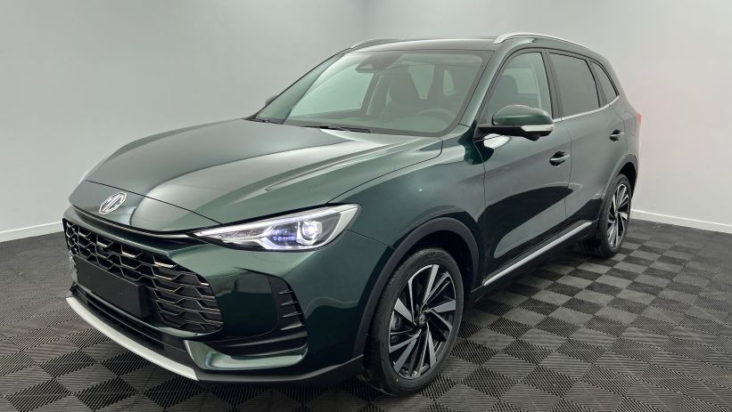 Aperçu du véhicule : 1.5 L Hybrid+ 197 ch Luxury Emerald Green avec 650€ d'équipements inclus