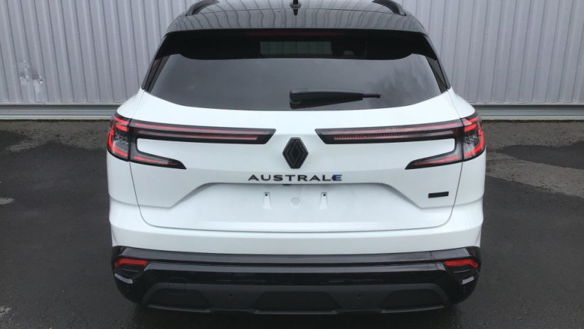 Aperçu du véhicule : AUSTRAL E-Tech hybrid 200 Techno esprit Alpine