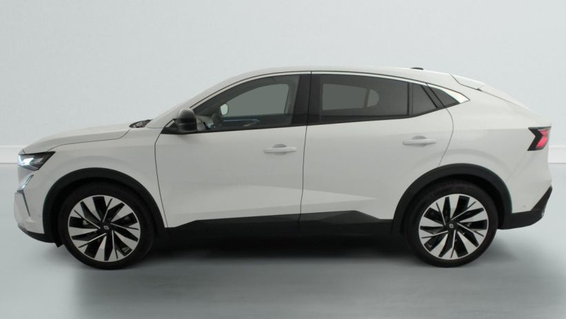 Aperçu du véhicule : E-Tech full hybrid 200ch Techno