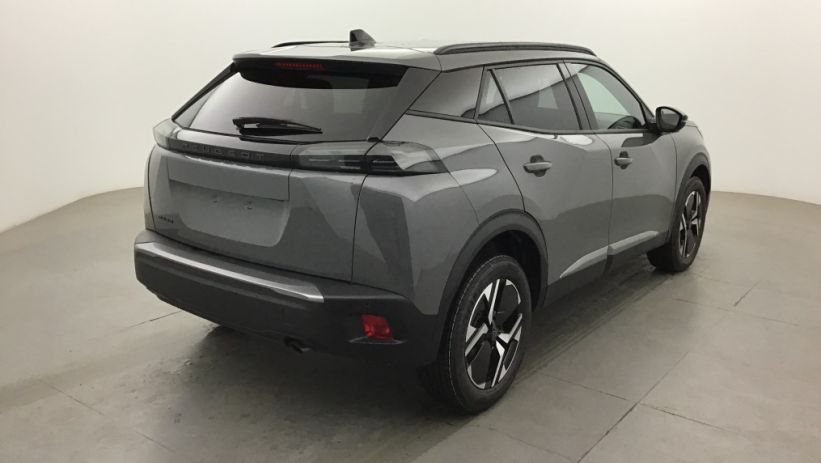 Aperçu du véhicule : 2008 100 S&S BVM6 Allure - 5P