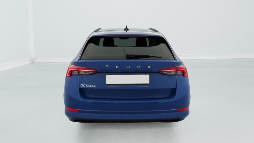 Aperçu du véhicule : 2.0 TDI 150 ch DSG7 Ambition