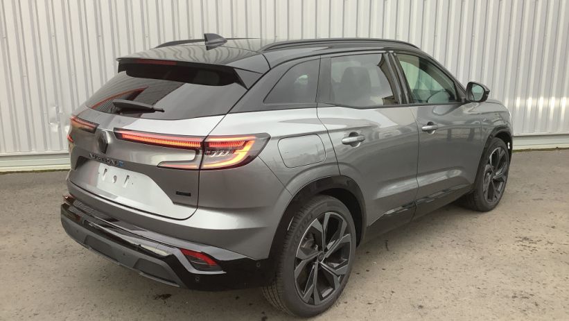 Aperçu du véhicule : AUSTRAL E-Tech full hybrid 200 GSR2 Techno esprit Alpine