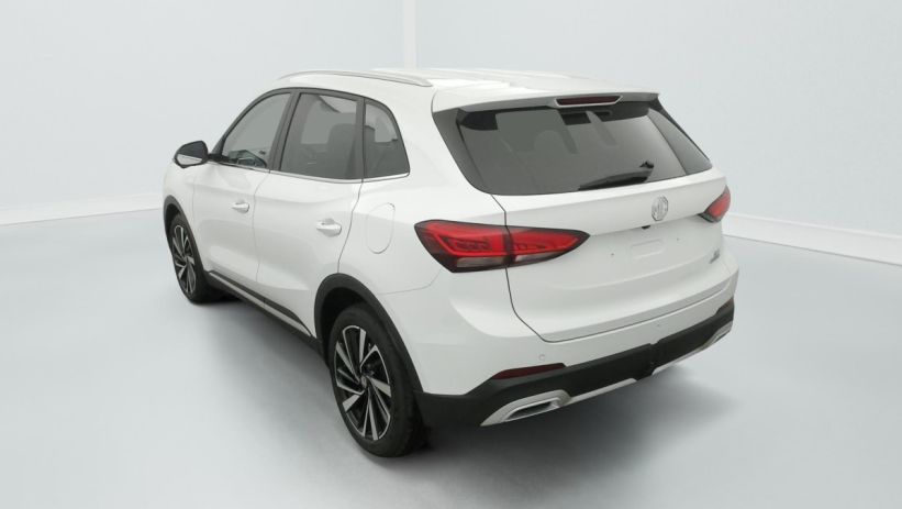 Aperçu du véhicule : 1.5 L Hybrid+ 197 ch Luxury