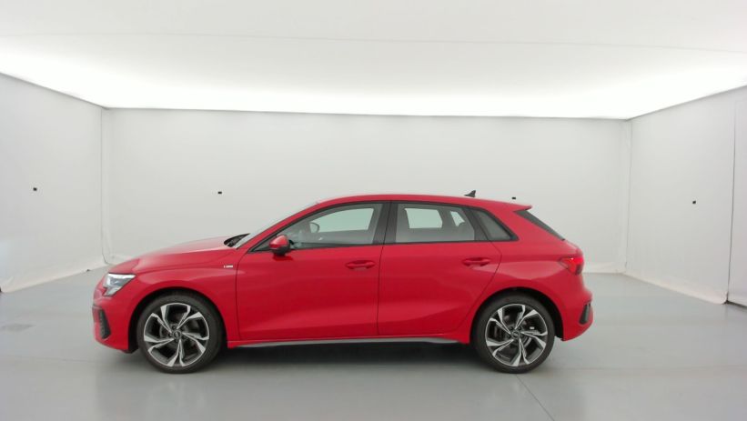 Aperçu du véhicule : 35 TDI 150 S tronic 7 S Line