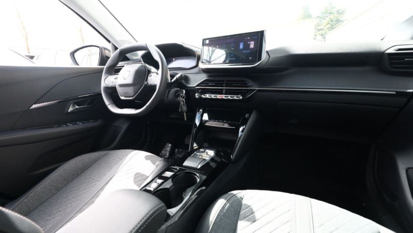 Aperçu du véhicule : Hybrid 145 e-DCS6 Allure