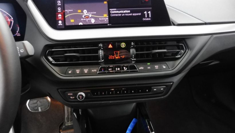 Aperçu du véhicule : 118I STEPTRONIC 136 M-SPORT