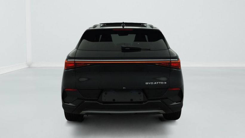 Aperçu du véhicule : 60 5 kWh 204 ch Design