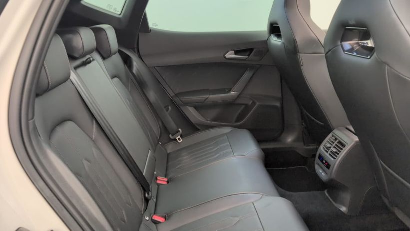 Aperçu du véhicule : 1.4 e-HYBRID 204 ch DSG6 V