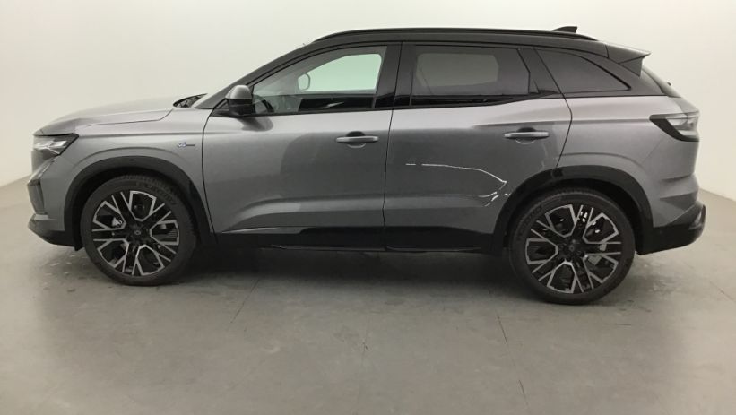 Aperçu du véhicule : AUSTRAL full hybrid E-Tech 200 ch Esprit Alpine