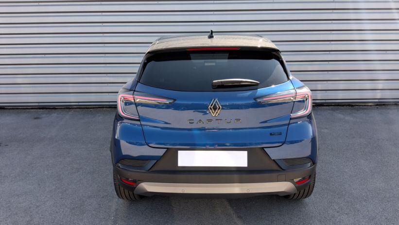 Aperçu du véhicule : CAPTUR E-Tech full hybrid 160 ch esprit Alpine