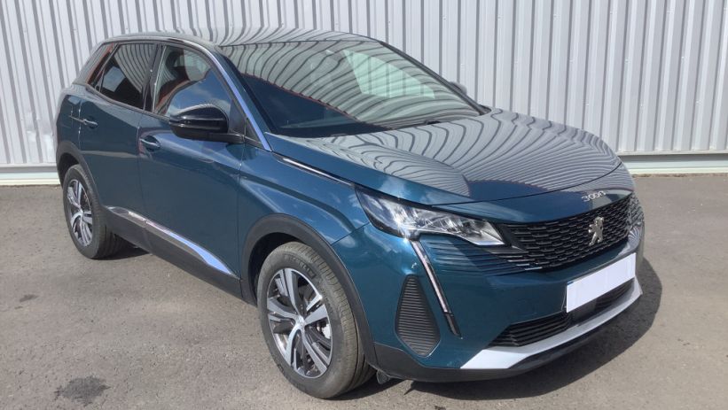 Aperçu du véhicule : 3008 Hybrid 145 e-DCS6 Allure Pack