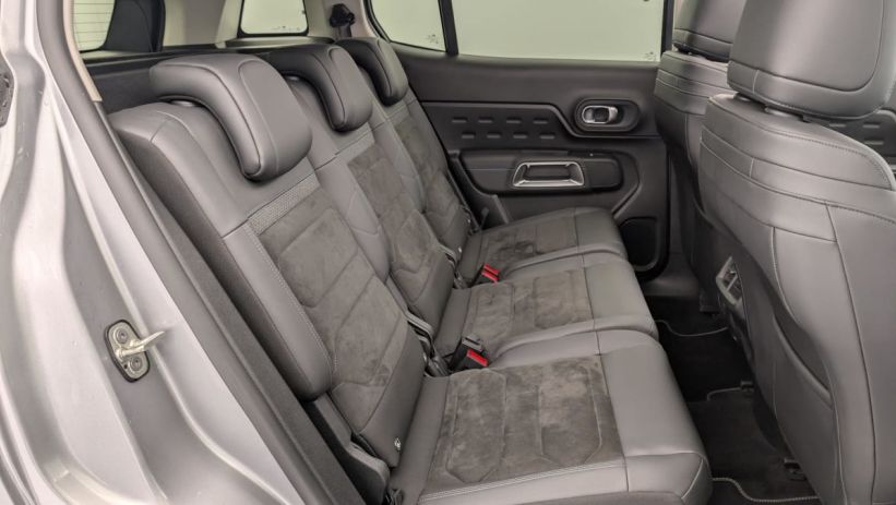 Aperçu du véhicule : Hybride Rechargeable 225 e-EAT8 Shine