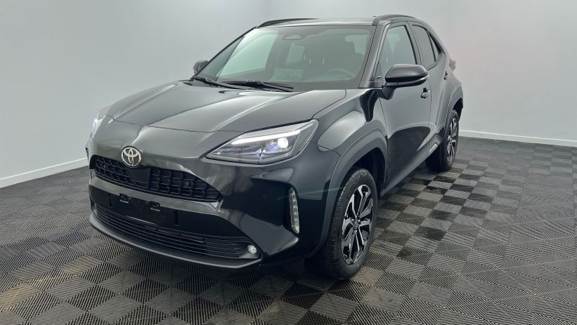 Aperçu du véhicule : Hybride 130ch 2WD Design Noir Intense avec 2100€ d'équipements inclus