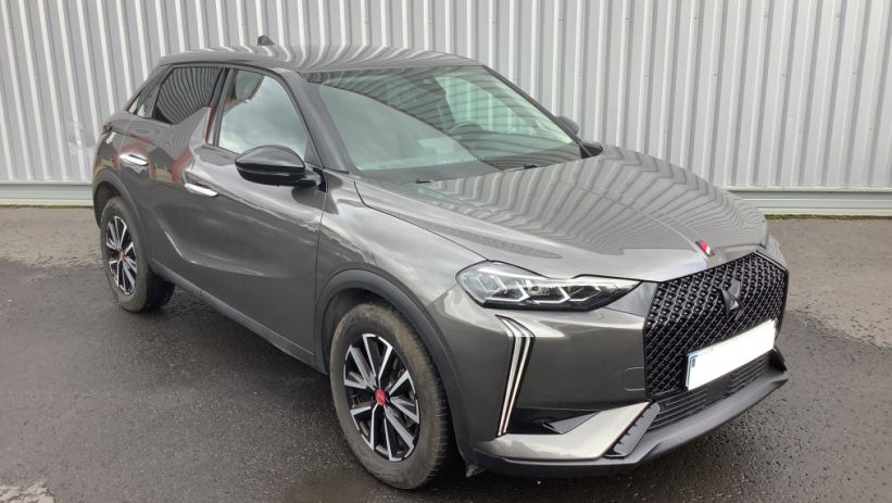 Aperçu du véhicule : DS 3 PureTech 130 EAT8 Performance Line