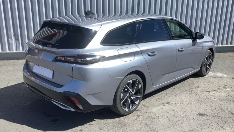 Aperçu du véhicule : 308 SW Hybrid 145 e-DCS6 Allure