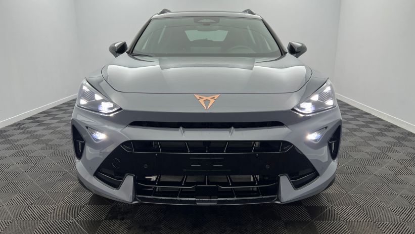 Aperçu du véhicule : 2.0 TDI 150 ch DSG7 V Gris Graphène avec 4538€ d'équipements inclus