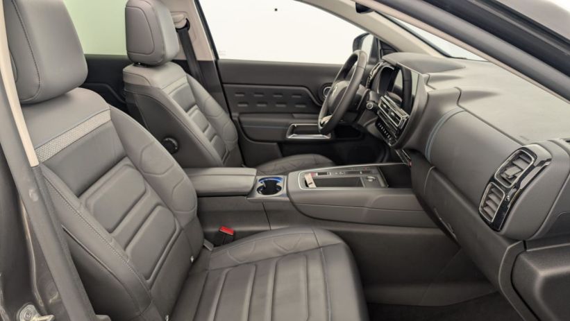 Aperçu du véhicule : BlueHDi 130 S S EAT8 Shine Pack