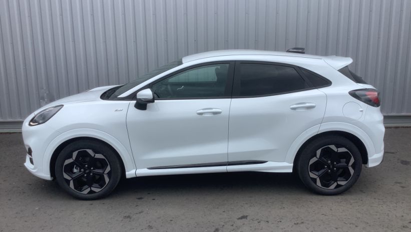 Aperçu du véhicule : PUMA 1.0 EcoBoost 125 ch mHEV S&S Powershift ST-Line X