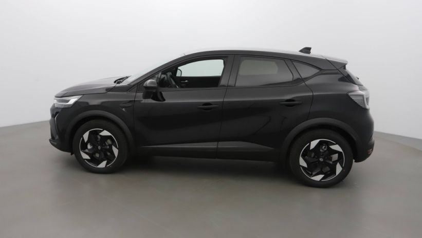 Aperçu du véhicule : 1.6 E-TECH FULL HYBRID 145CH TECHNO