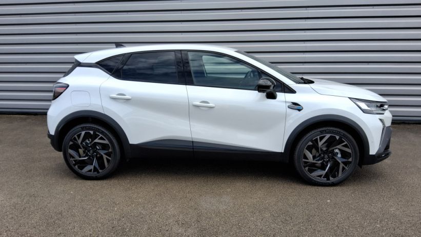 Aperçu du véhicule : CAPTUR E-Tech full hybrid 160 ch esprit Alpine