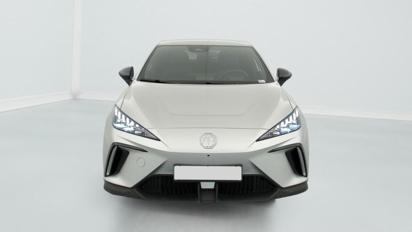Aperçu du véhicule : ELECTRIC 64KWH - 150 KW 2WD LUXURY