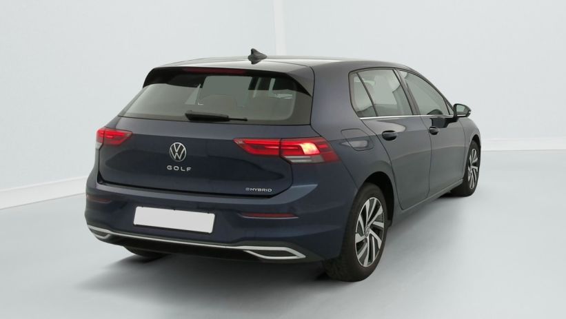 Aperçu du véhicule : 1.4 HYBRID RECHARGEABLE OPF 204 DSG6 STYLE