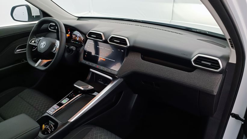 Aperçu du véhicule : 1.5 Hybrid+ 197ch Comfort