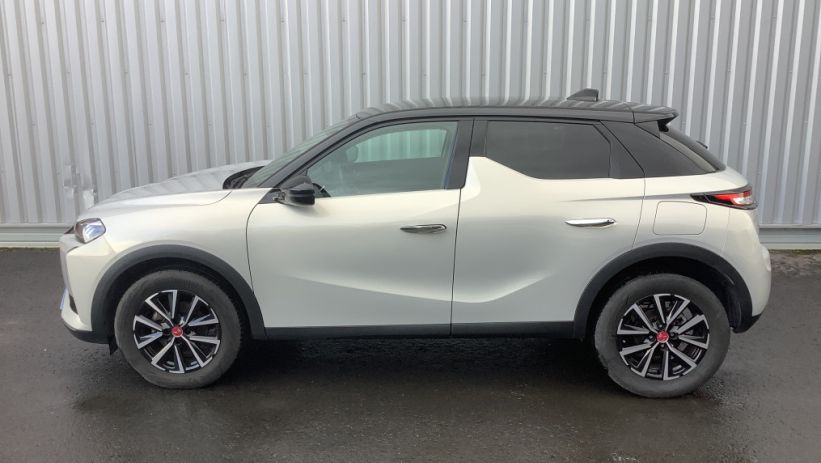 Aperçu du véhicule : DS 3 PureTech 130 EAT8 Performance Line