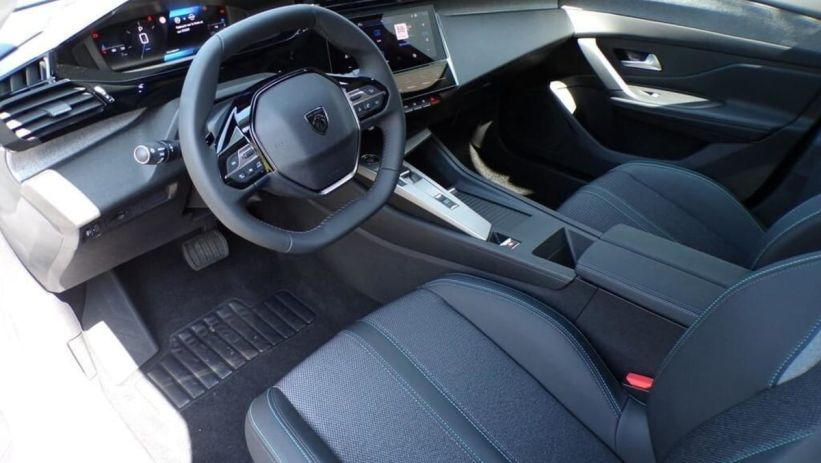 Aperçu du véhicule : BlueHDi 130ch S S EAT8 Allure