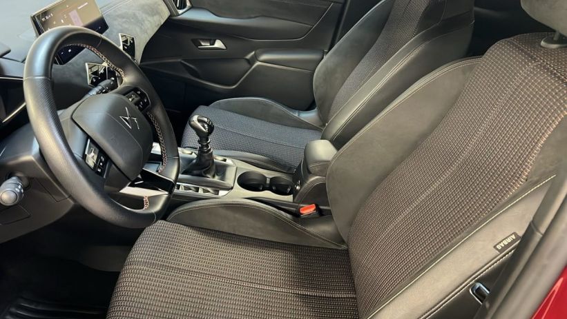 Aperçu du véhicule : PureTech 100 BVM6 Performance Line