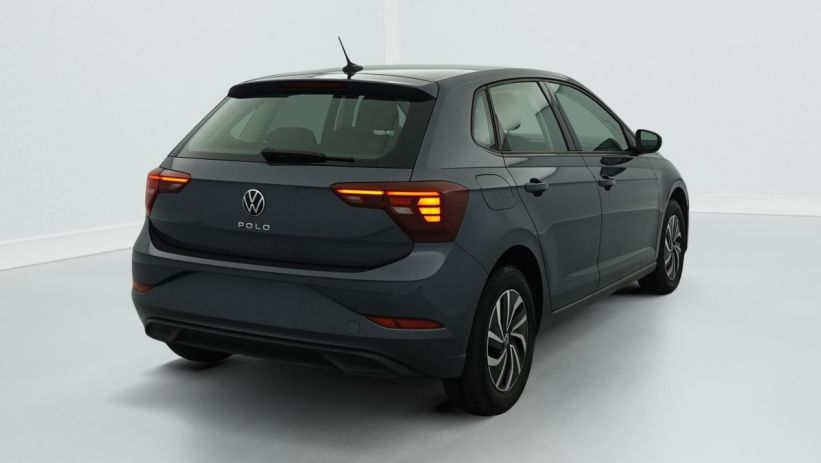 Aperçu du véhicule : 1.0 TSI 95 S S DSG7 LIFE PLUS