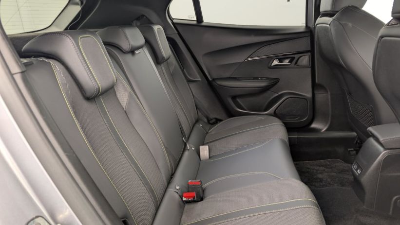 Aperçu du véhicule : 50 kWh 136 ch GT