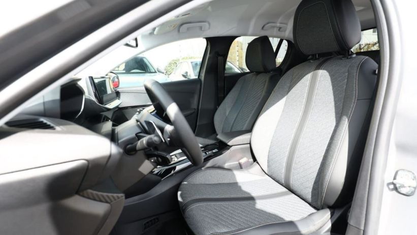 Aperçu du véhicule : Hybrid 145 e-DCS6 Allure